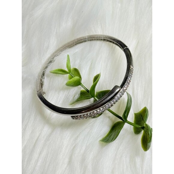 Pave Cz Bypass Design Bangle - Picture 7 of 11